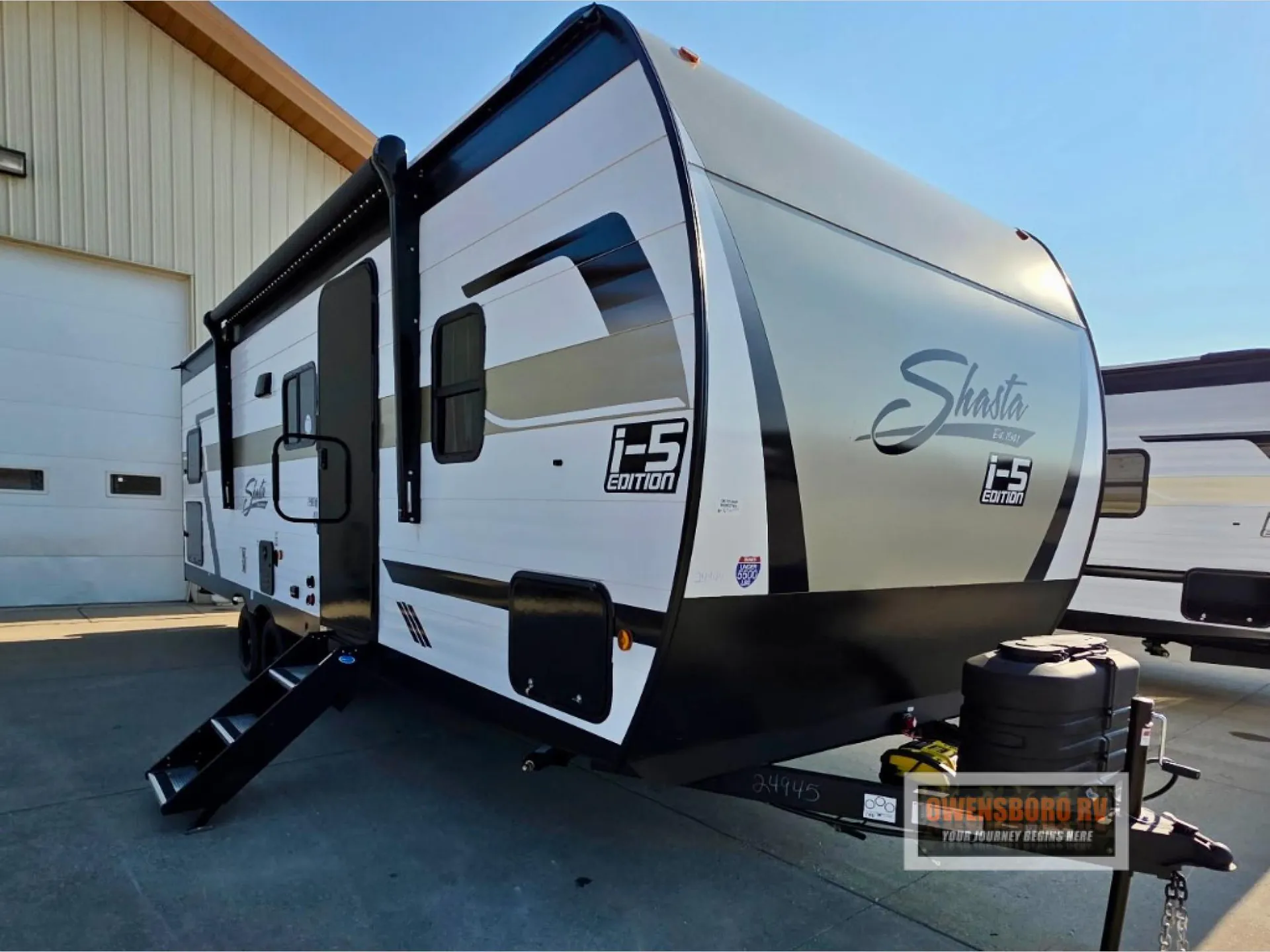 2027 Shasta RVs i-5 Edition 527BHS