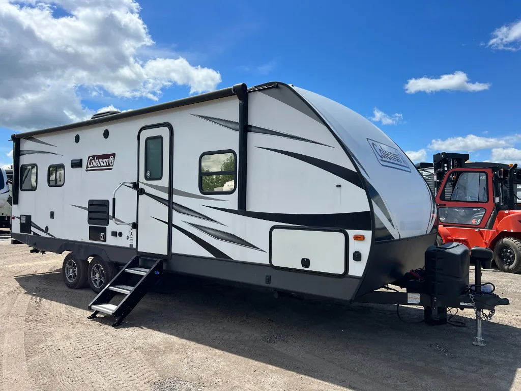 2021 Dutchmen Coleman Light 2515RL - Photo 2