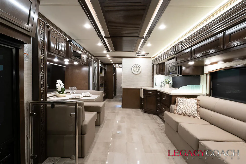 2023 Newmar Super Star 3729 - Photo 3
