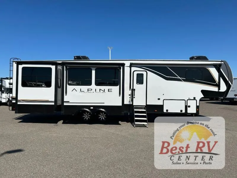 2025 Keystone Alpine Avalanche Edition 366LS - Photo 3