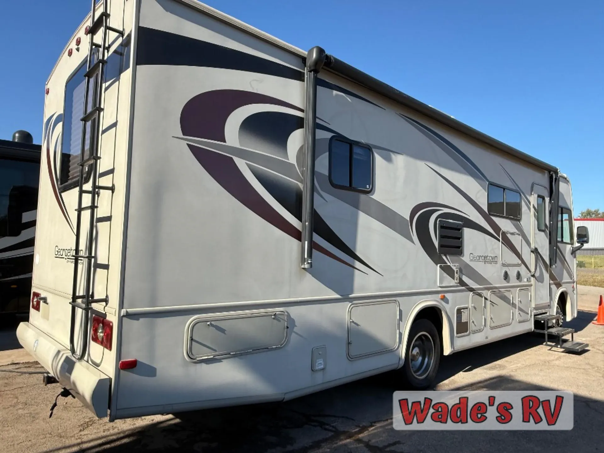 2018 Forest River Georgetown 3 Series GT3 30X3 — Photo 7