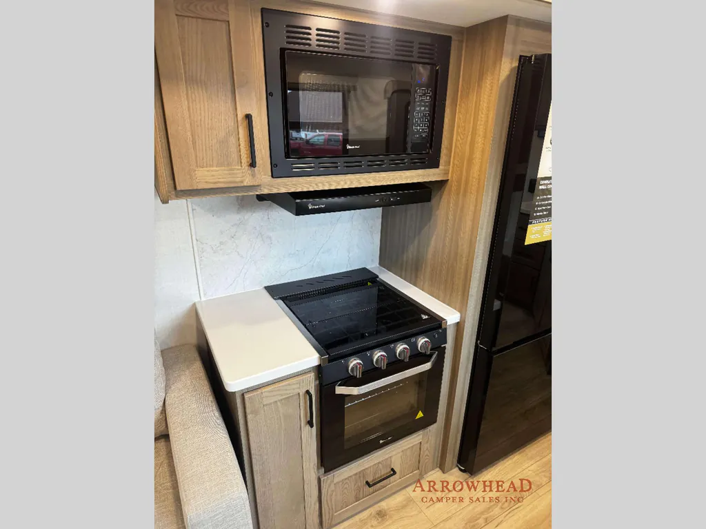 2027 Forest River Rockwood Ultra Lite 2921RL, Photos photo 27