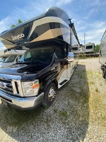 2018 Jayco Greyhawk 30X - Photo 2