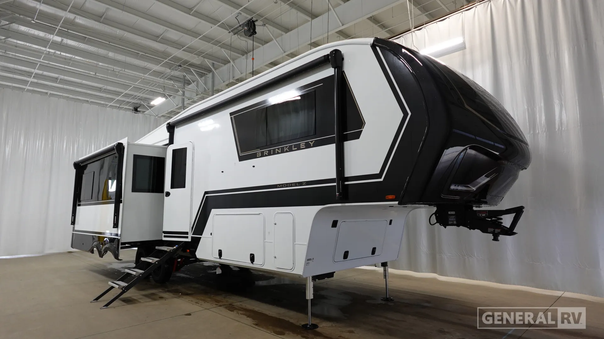 2026 Brinkley Model Z 3100 - Photo 2