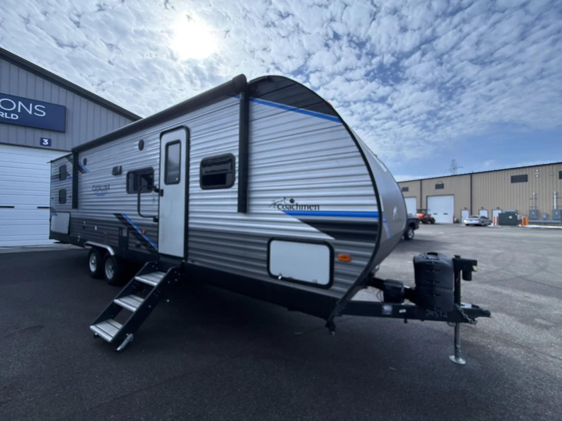 2022 Coachmen Catalina Legacy Edition 293QBCK - Photo 2