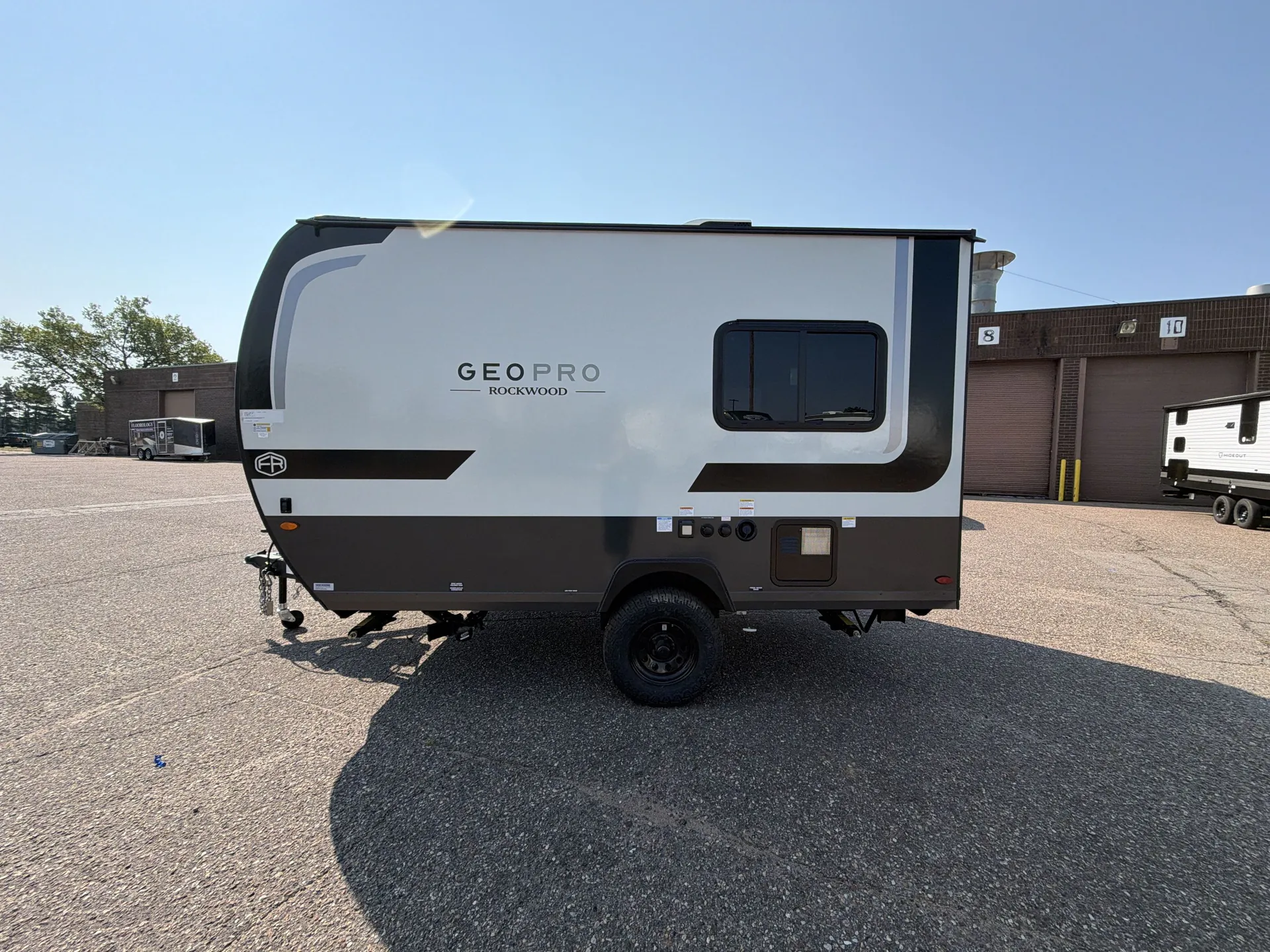 2027 Forest River Rockwood Geo-Pro 15TB — off campside