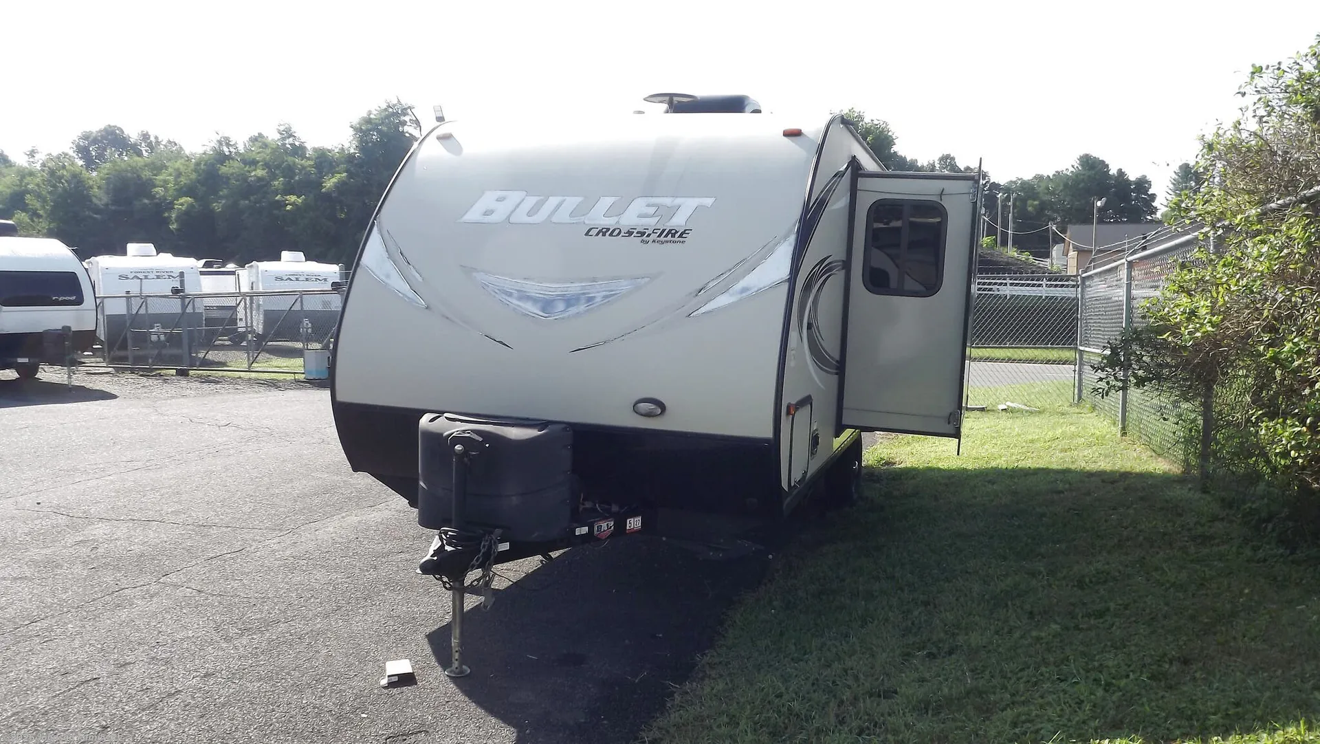 2017 Keystone Bullet Crossfire 1750RK - Photo 3