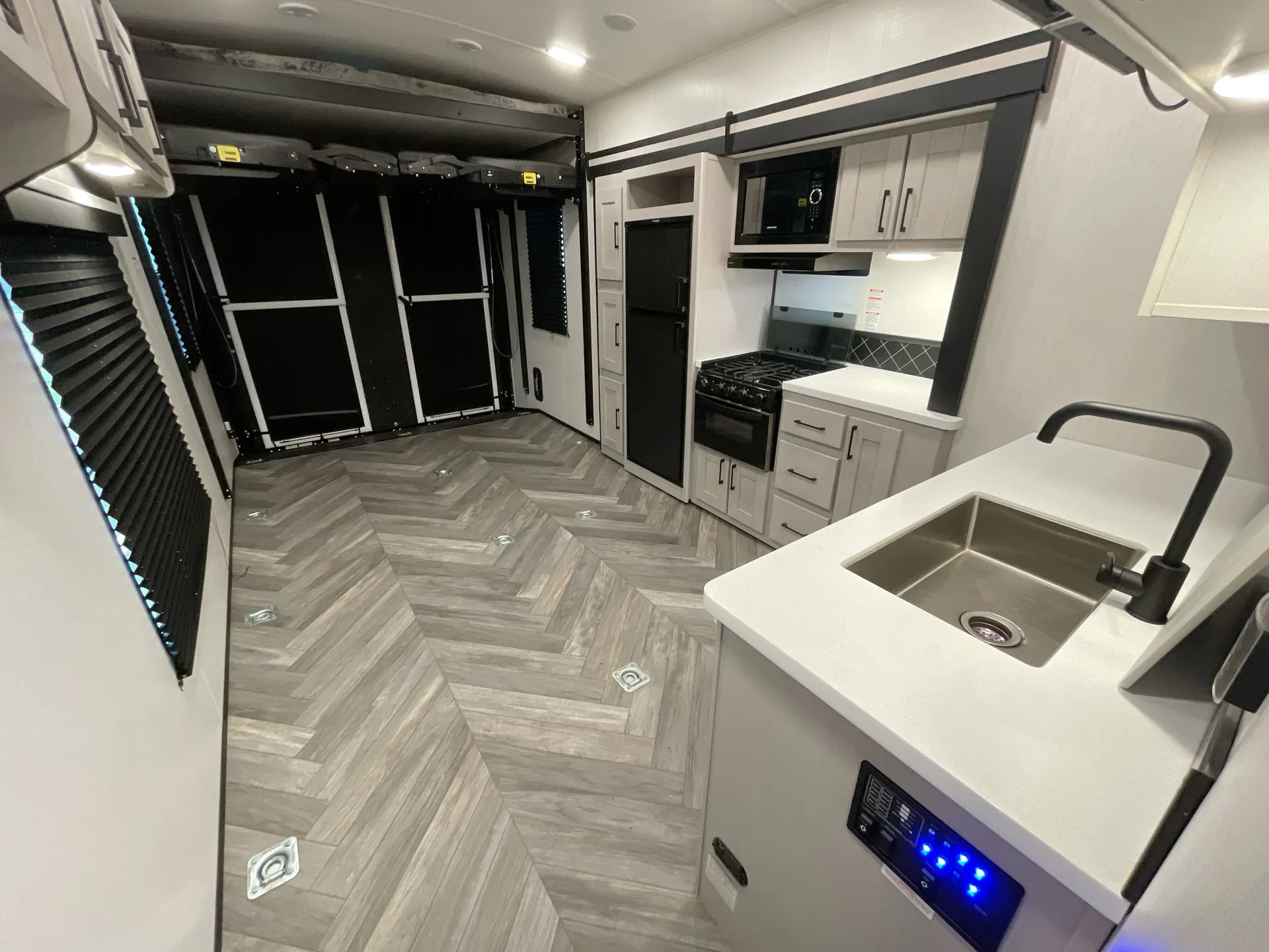2024 Heartland Torque Travel Trailer T295 - Photo 3