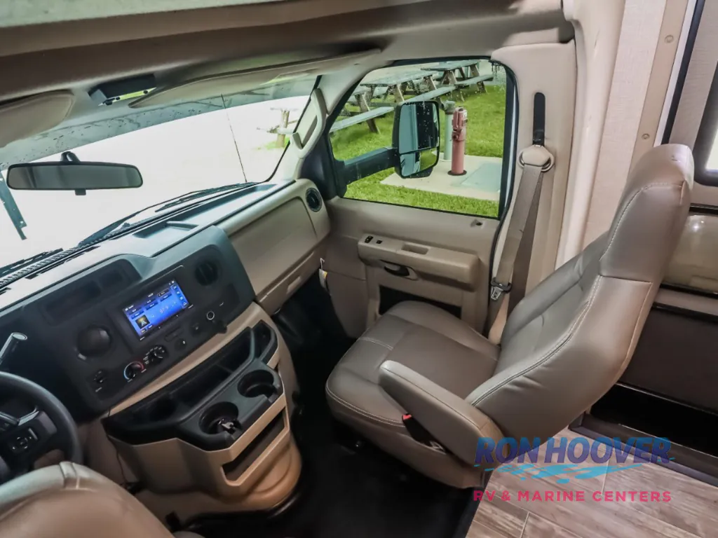 2023 Thor Motor Coach Geneva 25VA, Photos photo 10