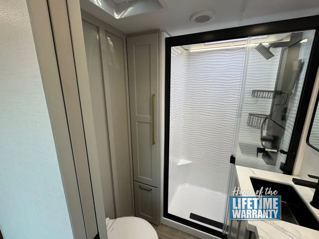 2026 Brinkley Model G 3950, Photos photo 26