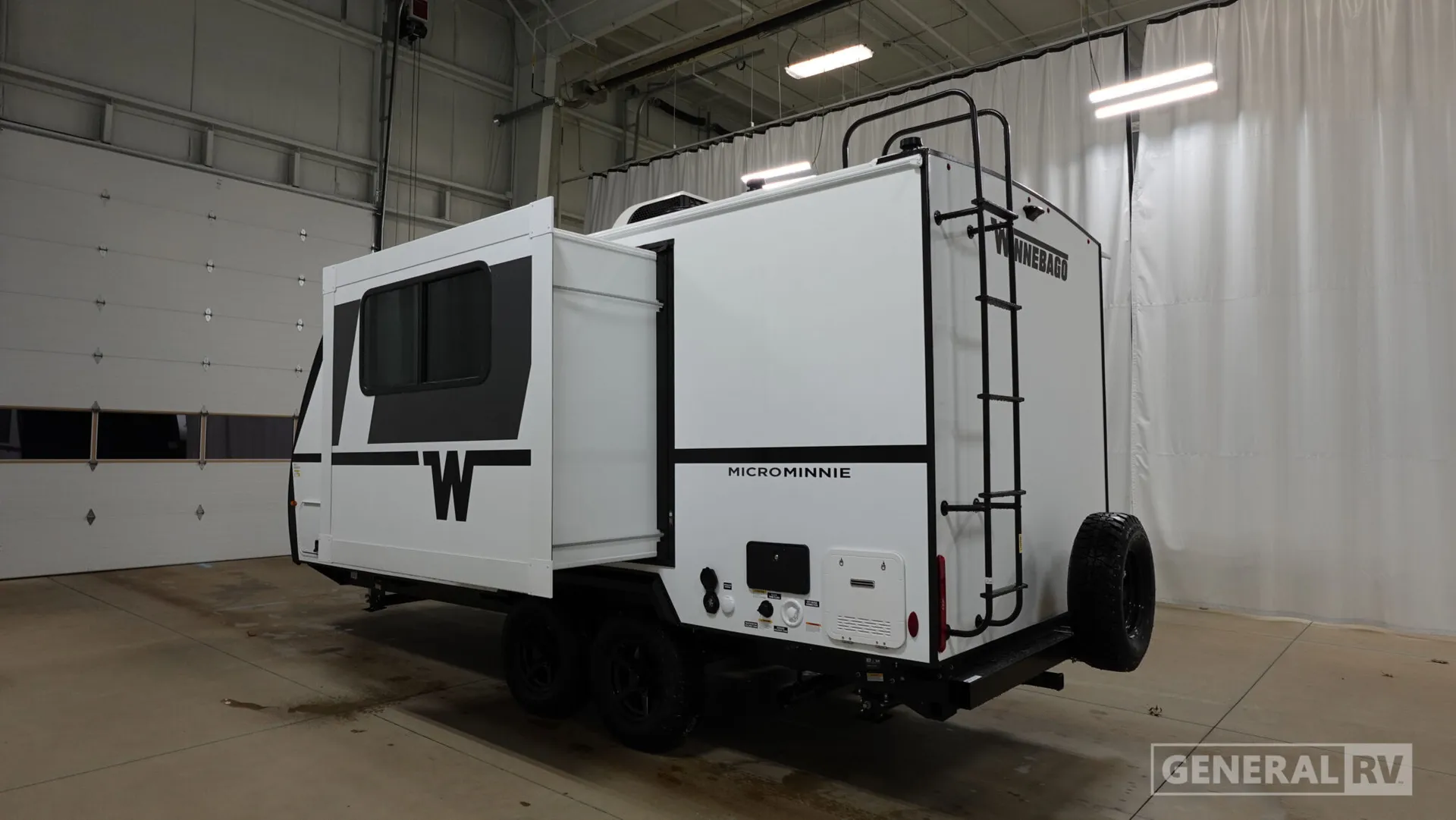 2026 Winnebago Micro Minnie 2108TB - Photo 4