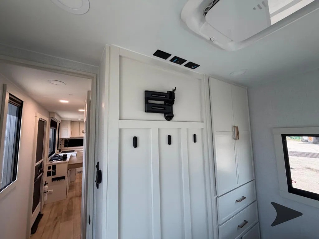 2025 Brinkley Model I 275, Photos photo 25