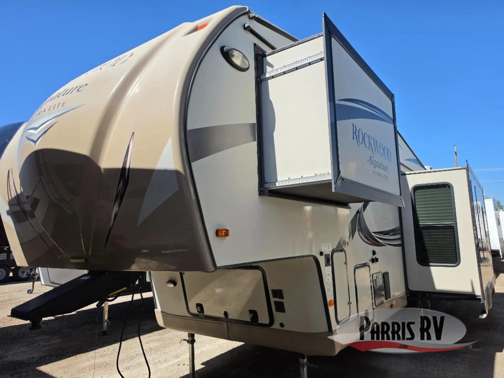 2016 Forest River Rockwood Signature Ultra Lite 8288WSA - Photo 3