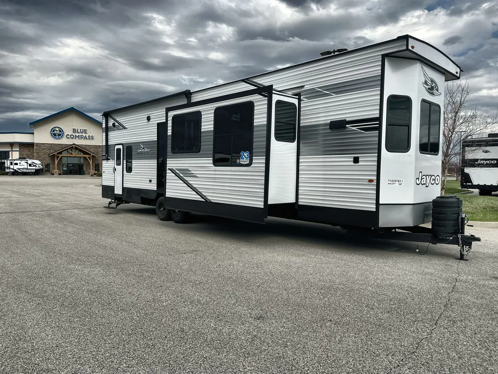 2026 Jayco Jay Flight Bungalow 404LOFT DS, Photos photo 6