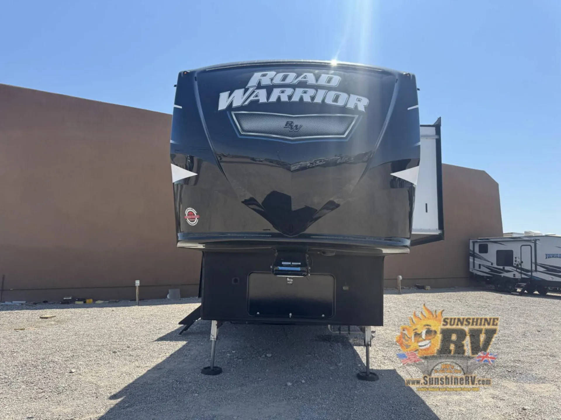 2021 Heartland Road Warrior 3965 - Photo 3