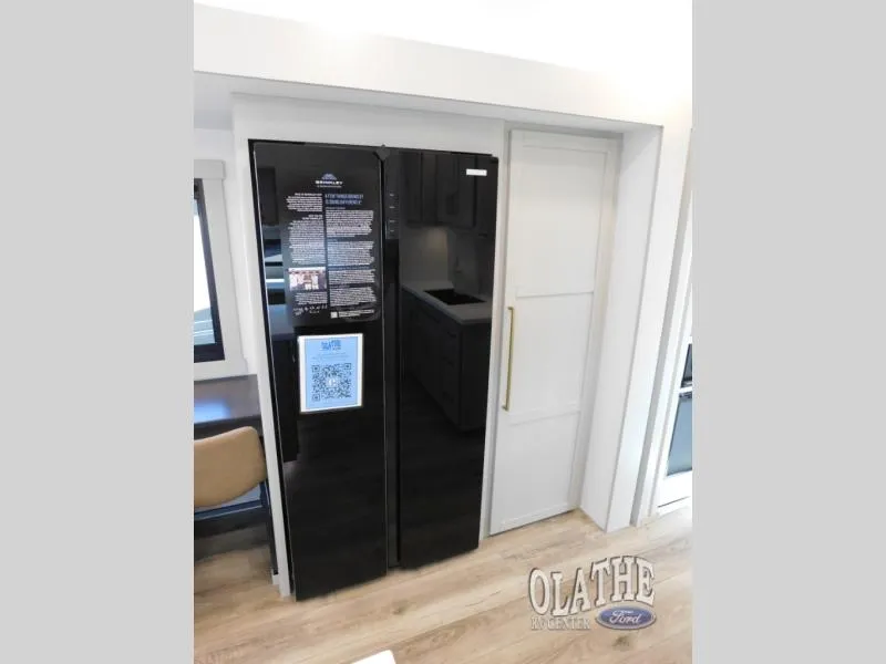 2026 Brinkley Model Z 3210 - Photo 4
