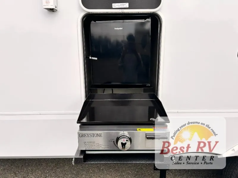 2026 Forest River Cherokee Arctic Wolf 287BH - Photo 4