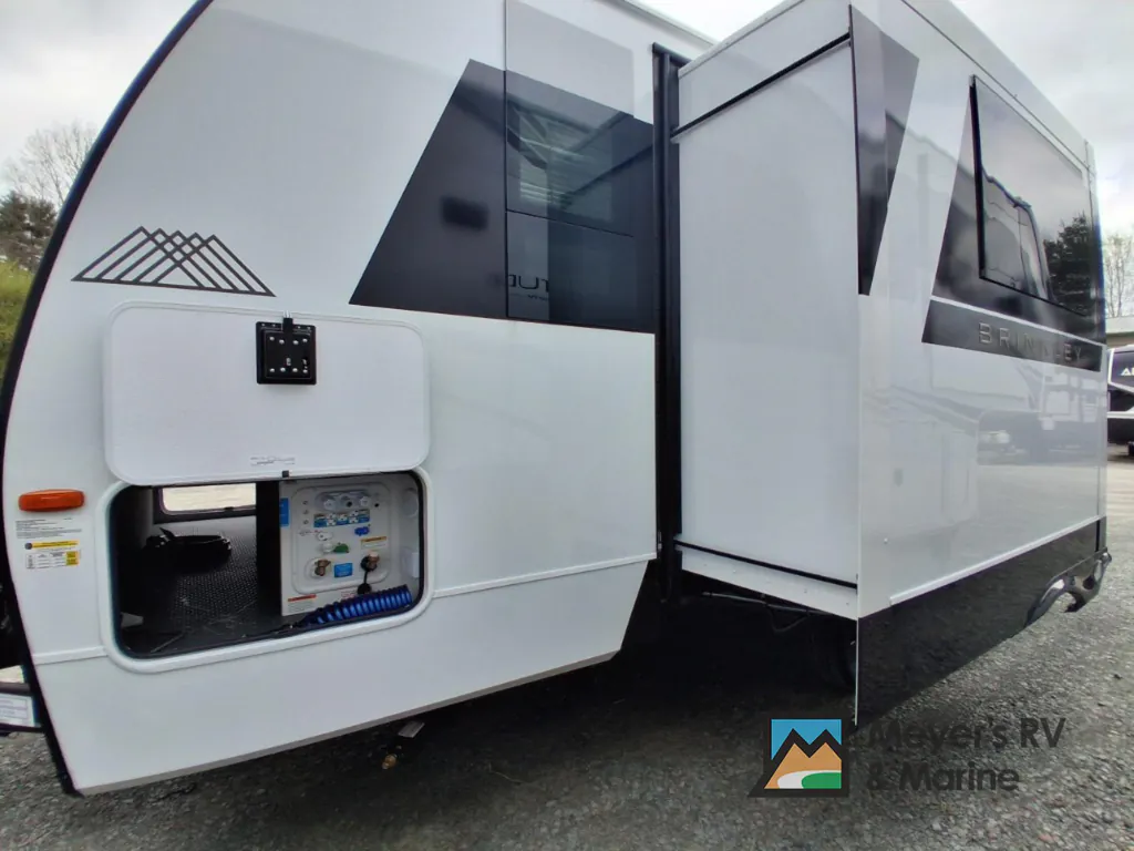 2026 Brinkley Model Ix 20X, Photos photo 2