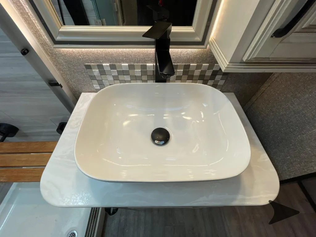 2023 Jayco Seismic Luxury Series 3815, Photos photo 53