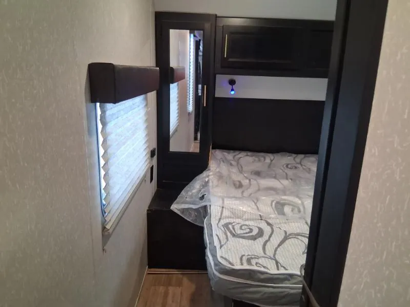 2022 Forest River Cherokee 306MM, Photos photo 17