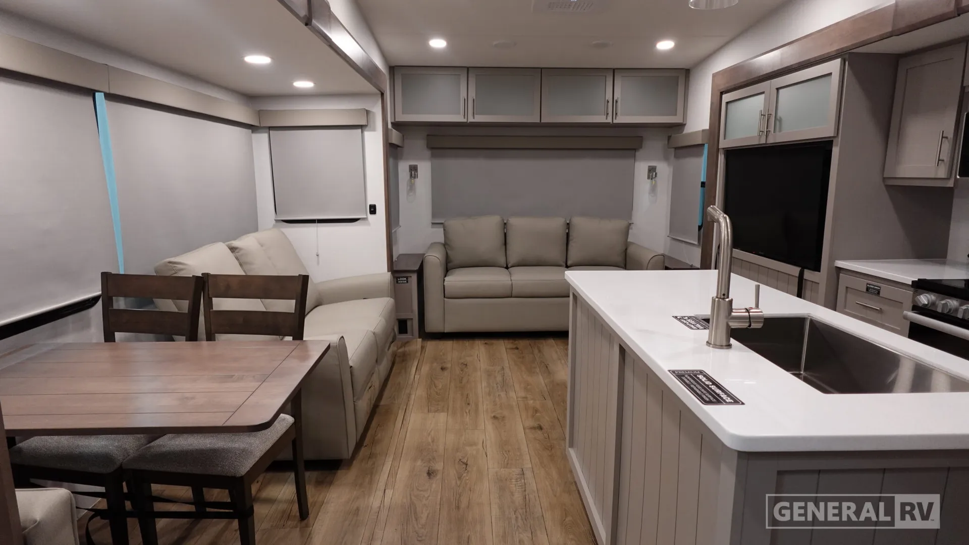 2026 Alliance RV Avenue All-Access 29RL - Photo 3