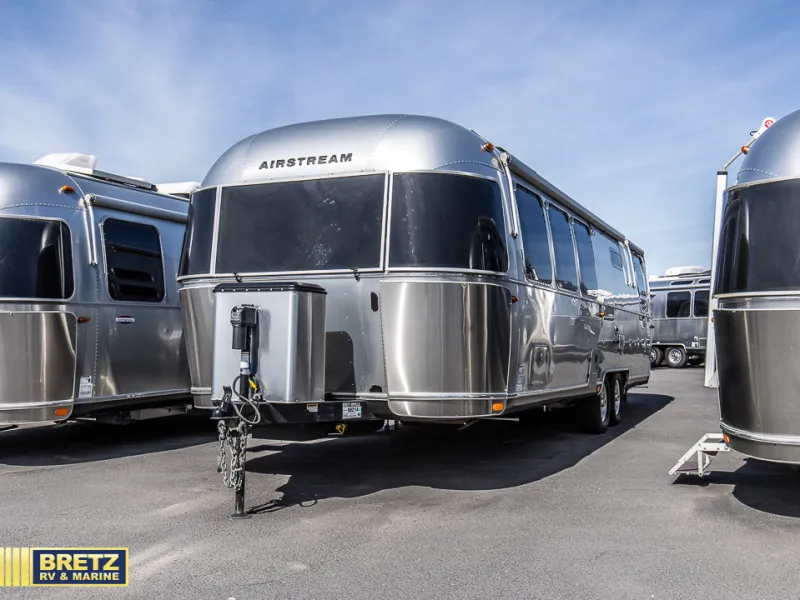 2024 Airstream Globetrotter 30RB - Photo 4
