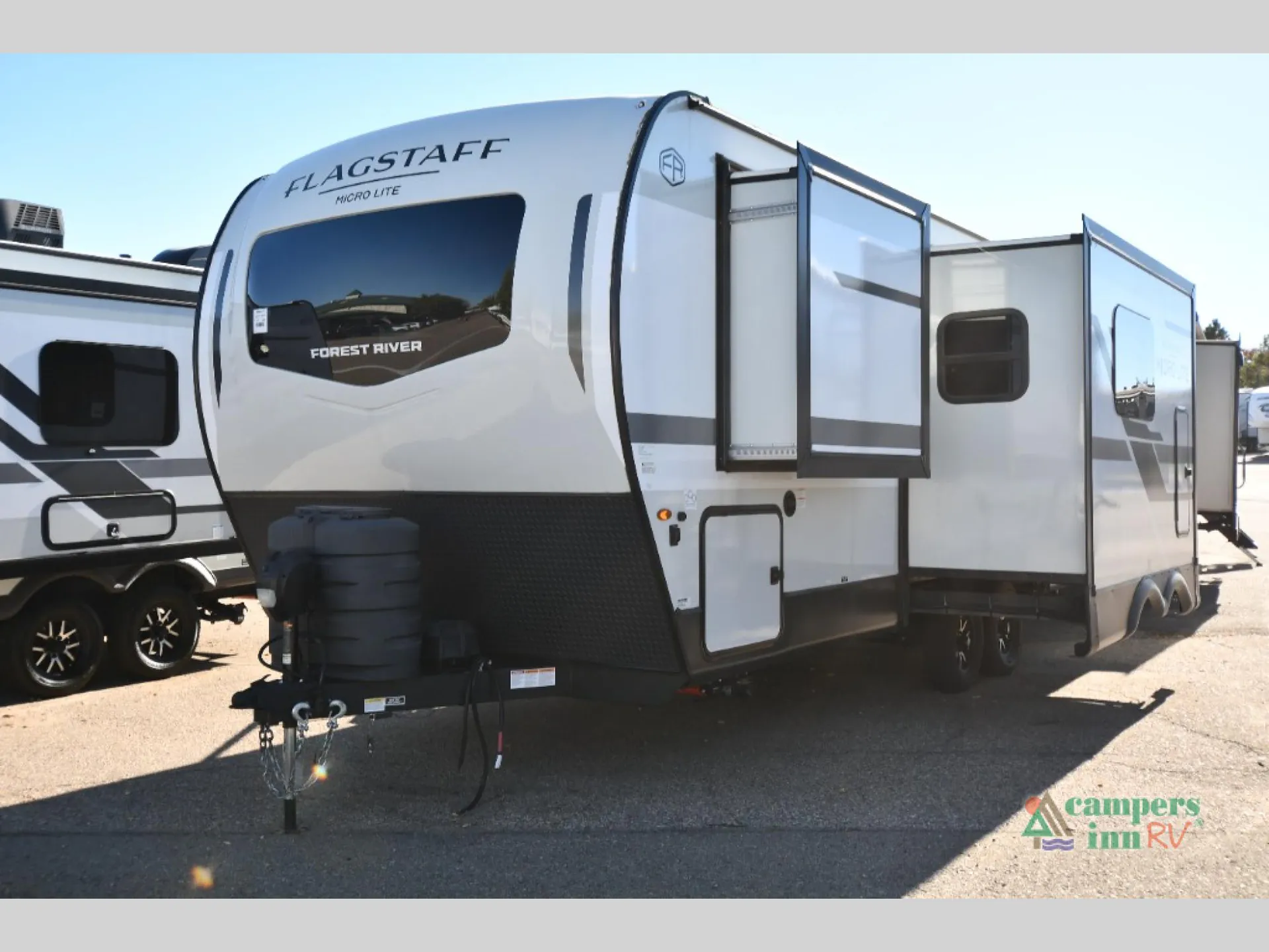 2026 Forest River Flagstaff Micro Lite 25BSDS — Photo 5