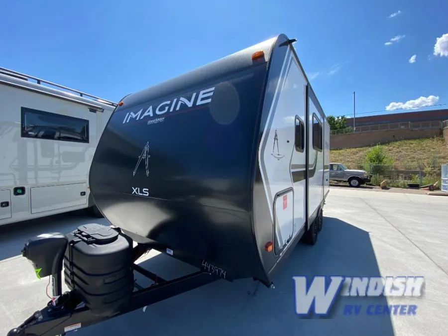 2026 Grand Design Imagine XLS 17MKE - Photo 4