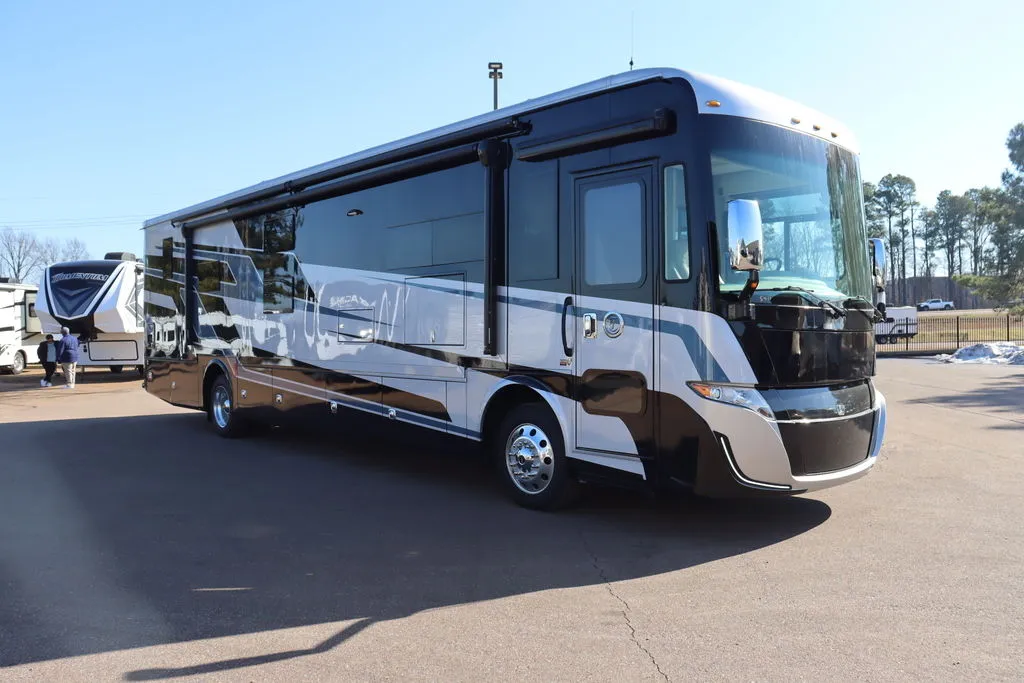 2026 Tiffin Motorhomes Byway 38 BL - Main photo