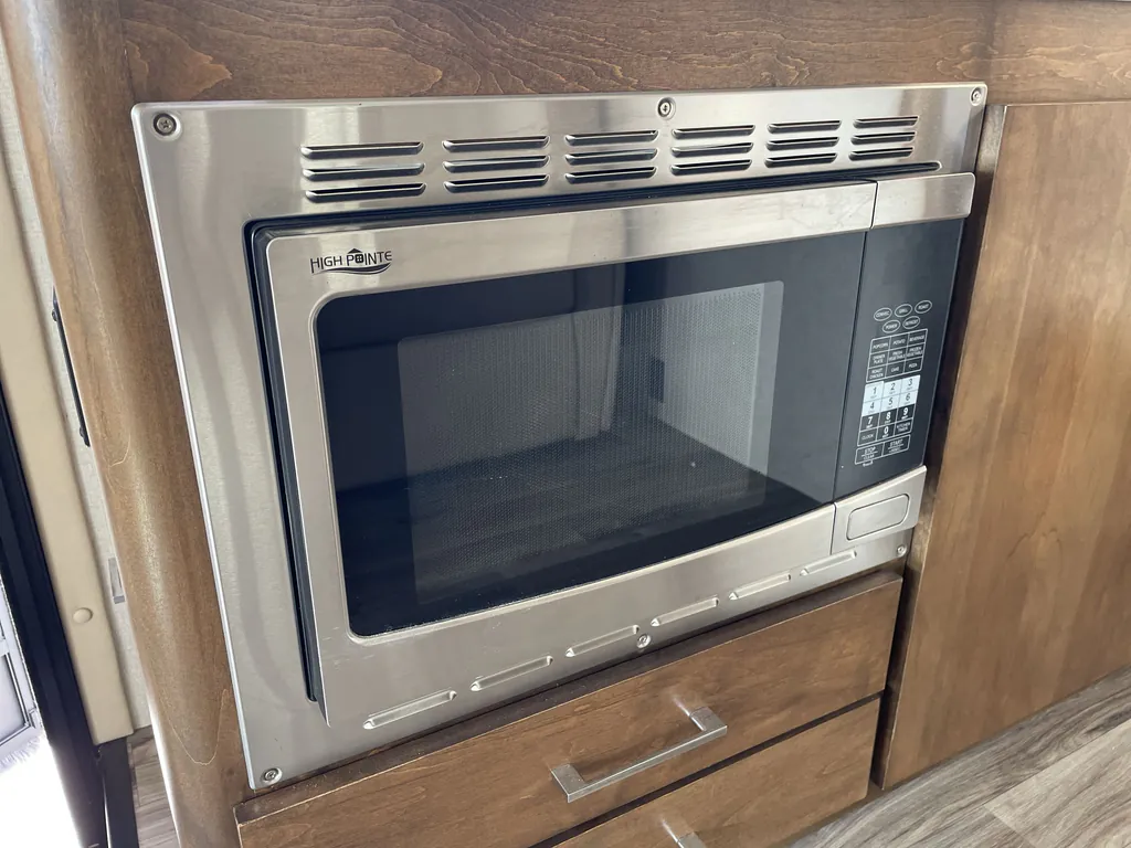 2019 Tiffin Wayfarer 25 QW, Photos photo 14