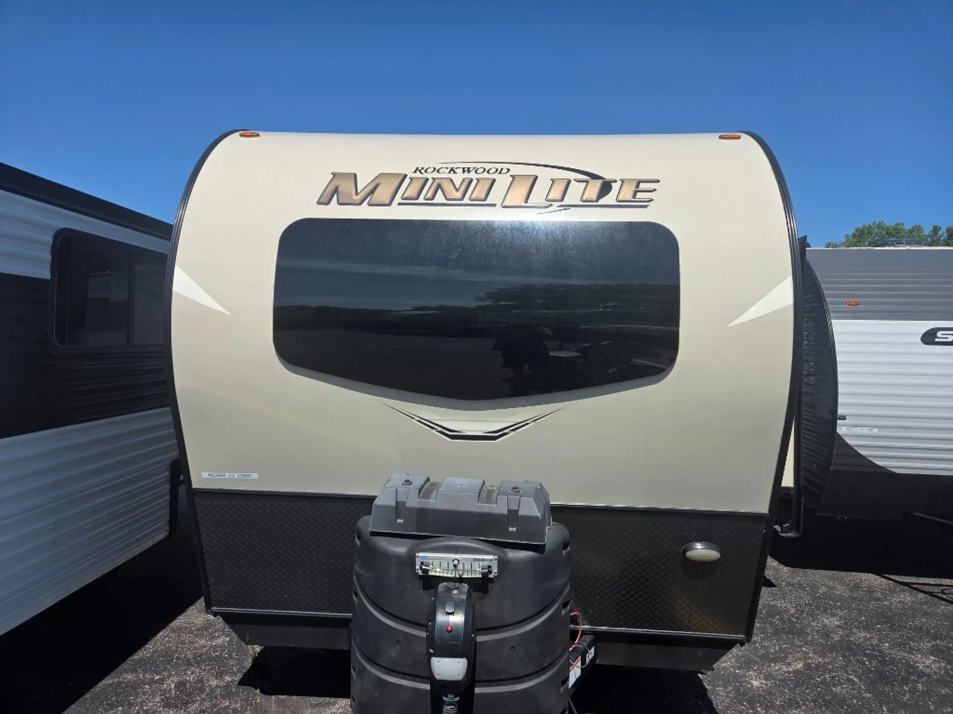 2020 Forest River Rockwood Mini Lite 2205S - Photo 2
