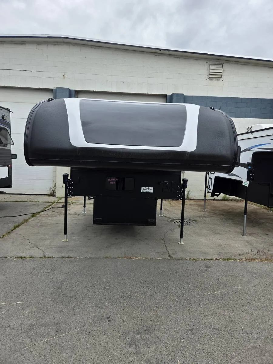 2026 Forest River RV Palomino Real-lite 1803 - Photo 2
