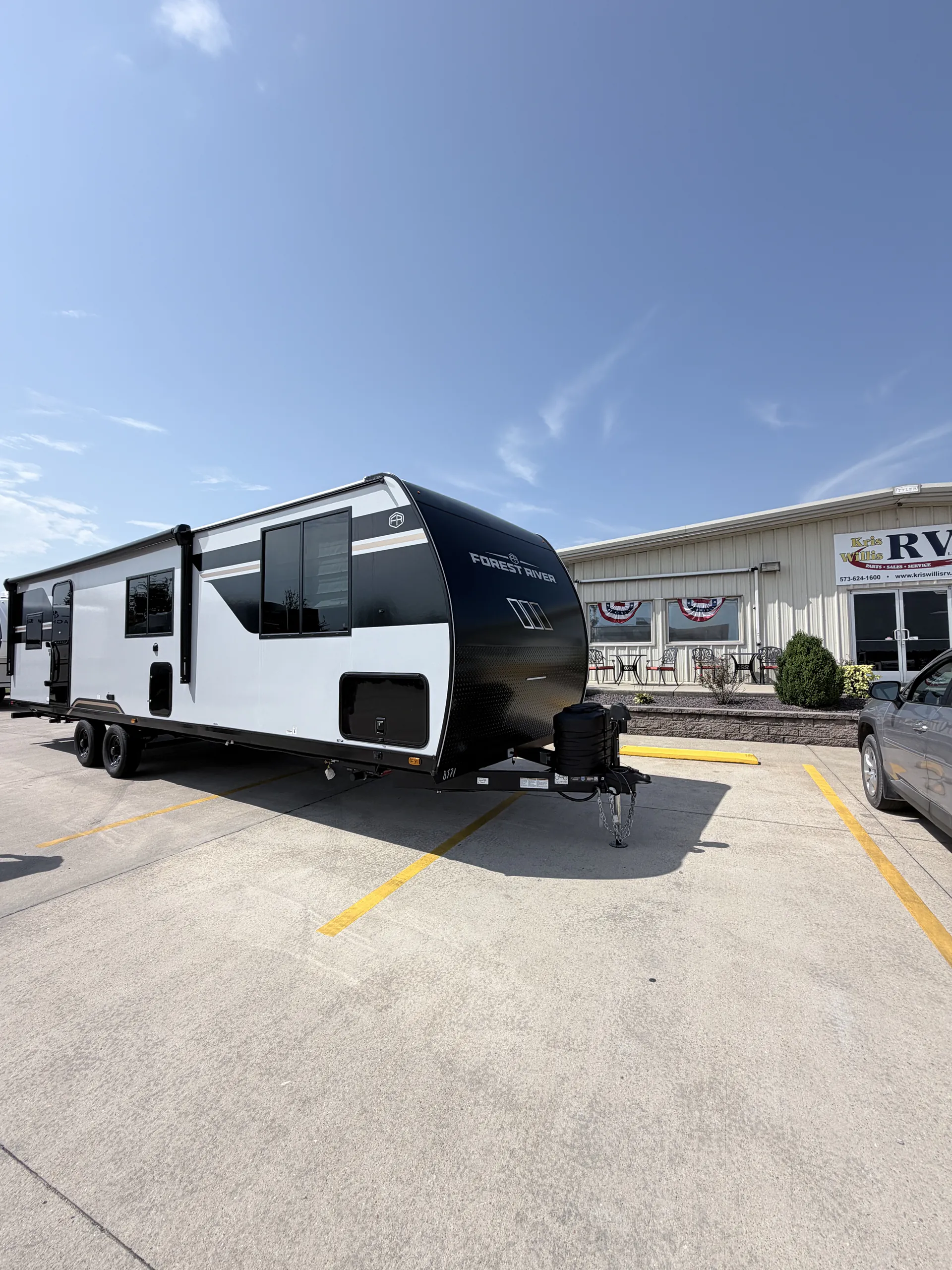 2027 Forest River Vibe 2900KB - Photo 2