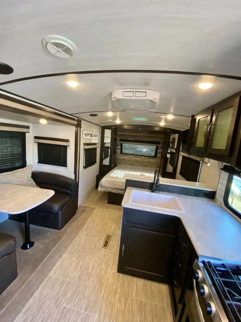2020 Forest River Surveyor Legend 202RBLE - Photo 4