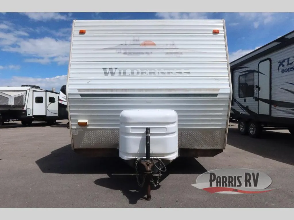 2005 Fleetwood RV Wilderness 250FQ - Photo 2