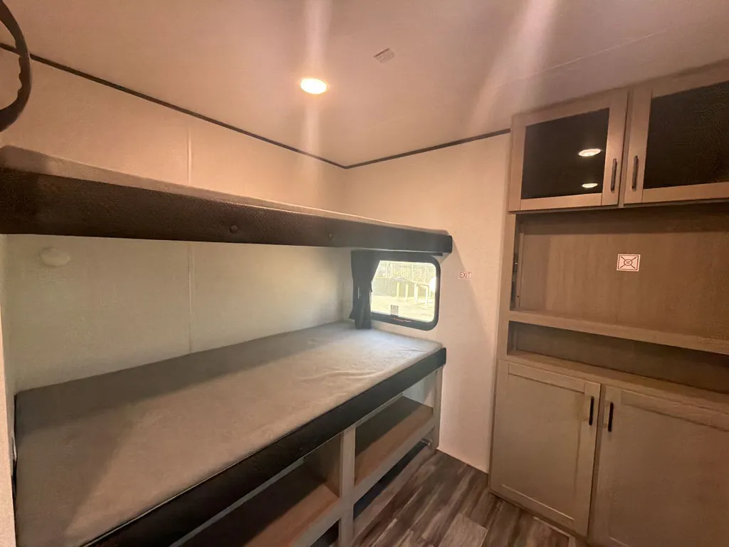 2026 Jayco Jay Flight SLX 321BDS, Photos photo 18