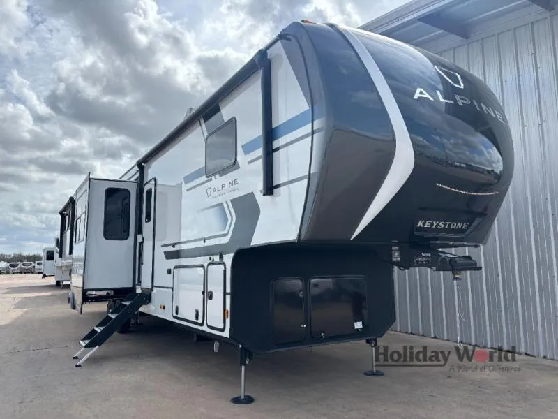 2026 Keystone Alpine Avalanche Edition 381DL - Photo 2