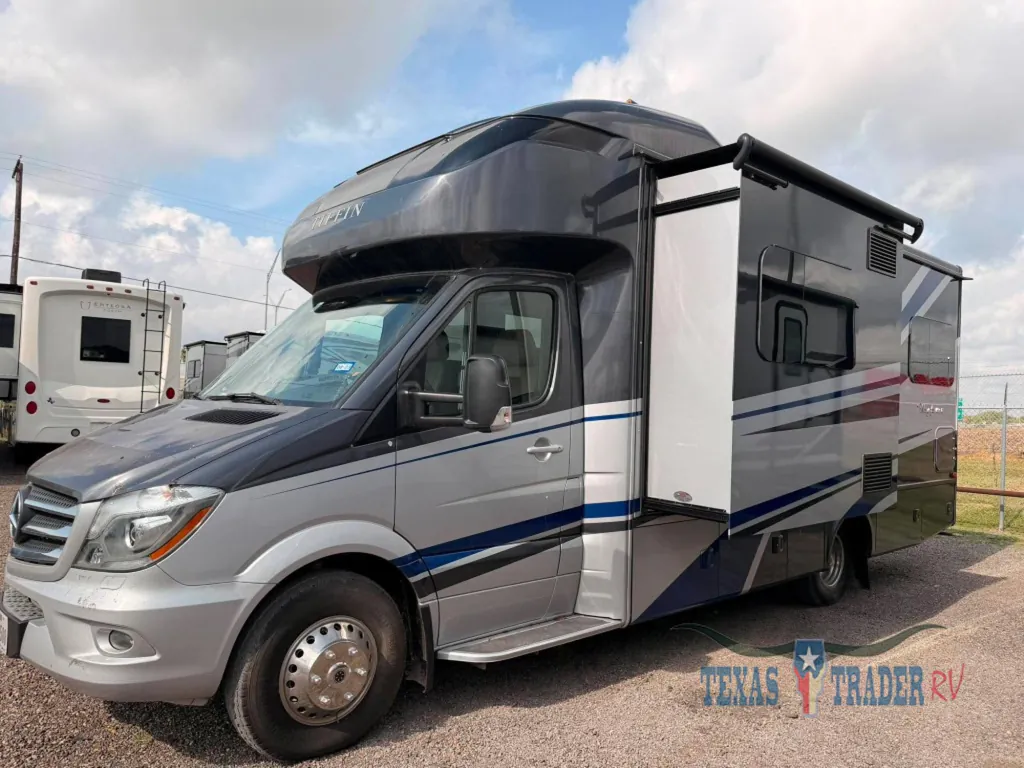 2019 Tiffin Wayfarer 24 TW, Photos photo 3