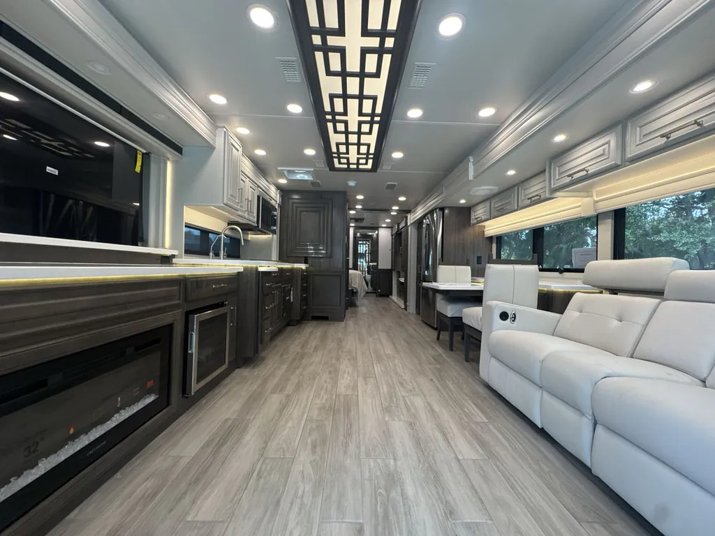 2026 Entegra Coach Aspire 44V, Photos photo 21