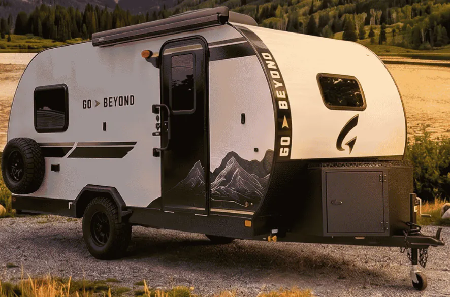 Wayfinder Go Beyond LTD 171FD exterior