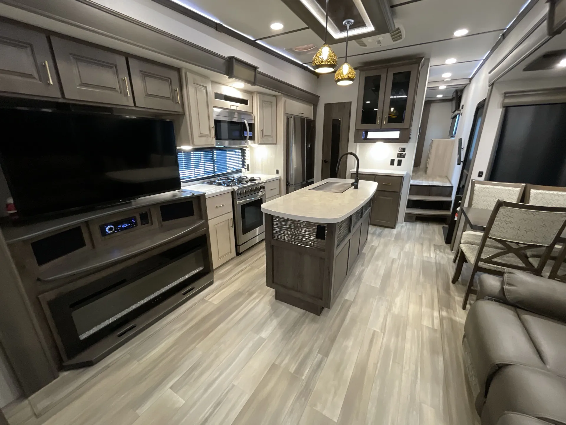 2021 Alliance RV Paradigm 310RL — living area main