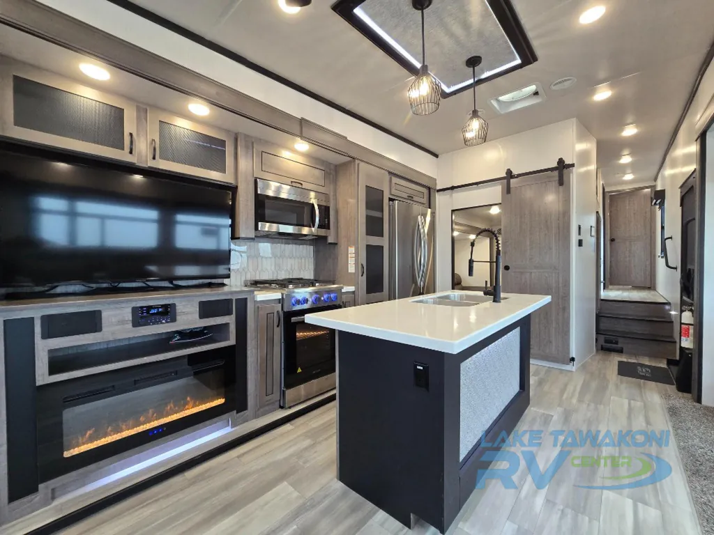 2022 Forest River Cedar Creek 377BH, Photos photo 21