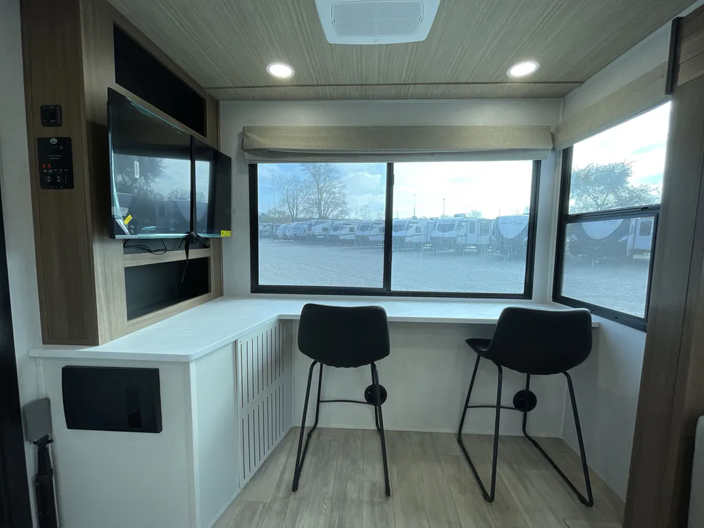 2026 Forest River Vibe Extreme Lite 2400RB, Photos photo 27