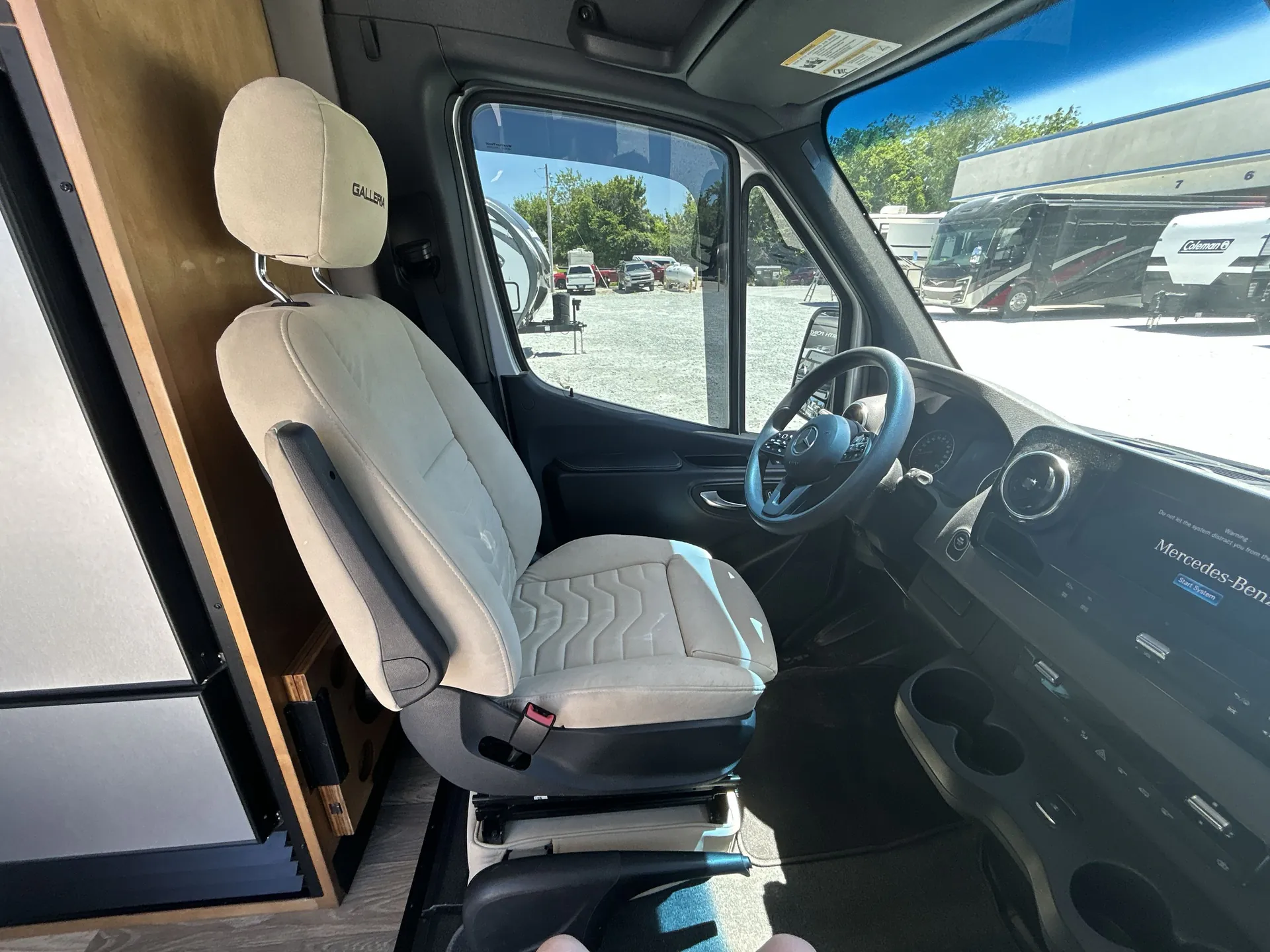2023 Coachmen Galleria 24T — living area main