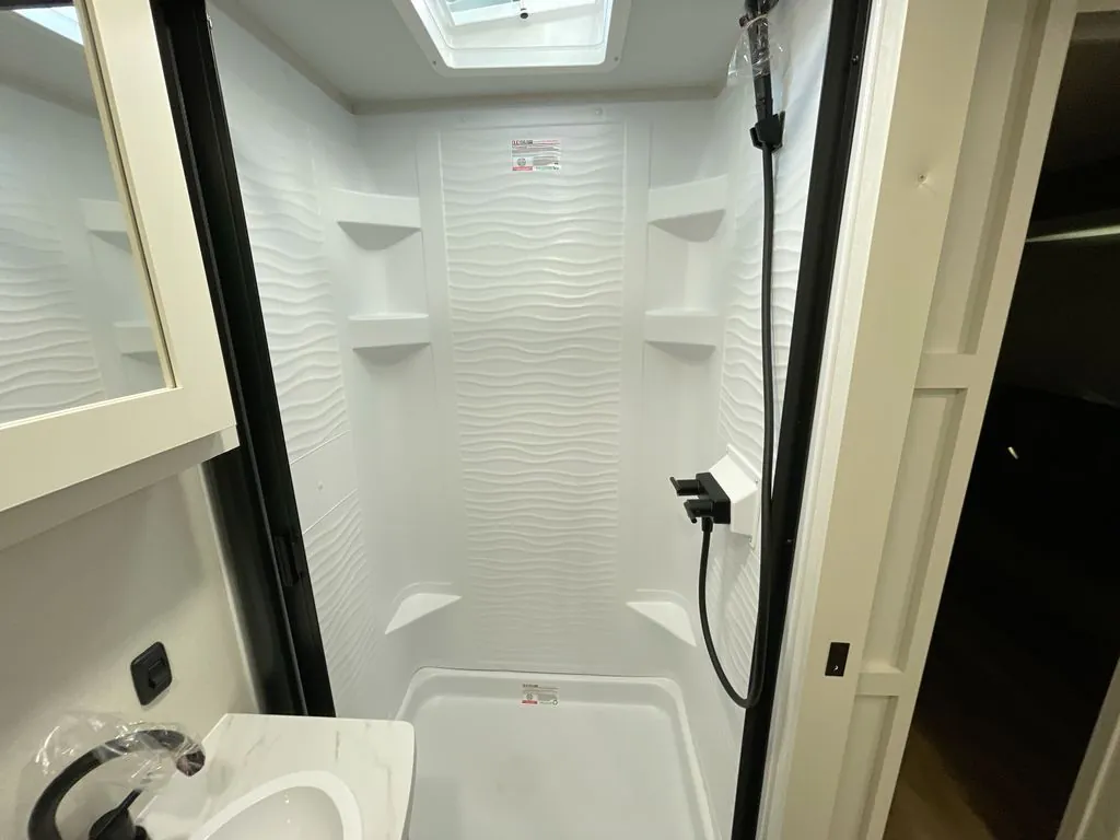 2027 Grand Design Transcend 335BHT, Photos photo 41
