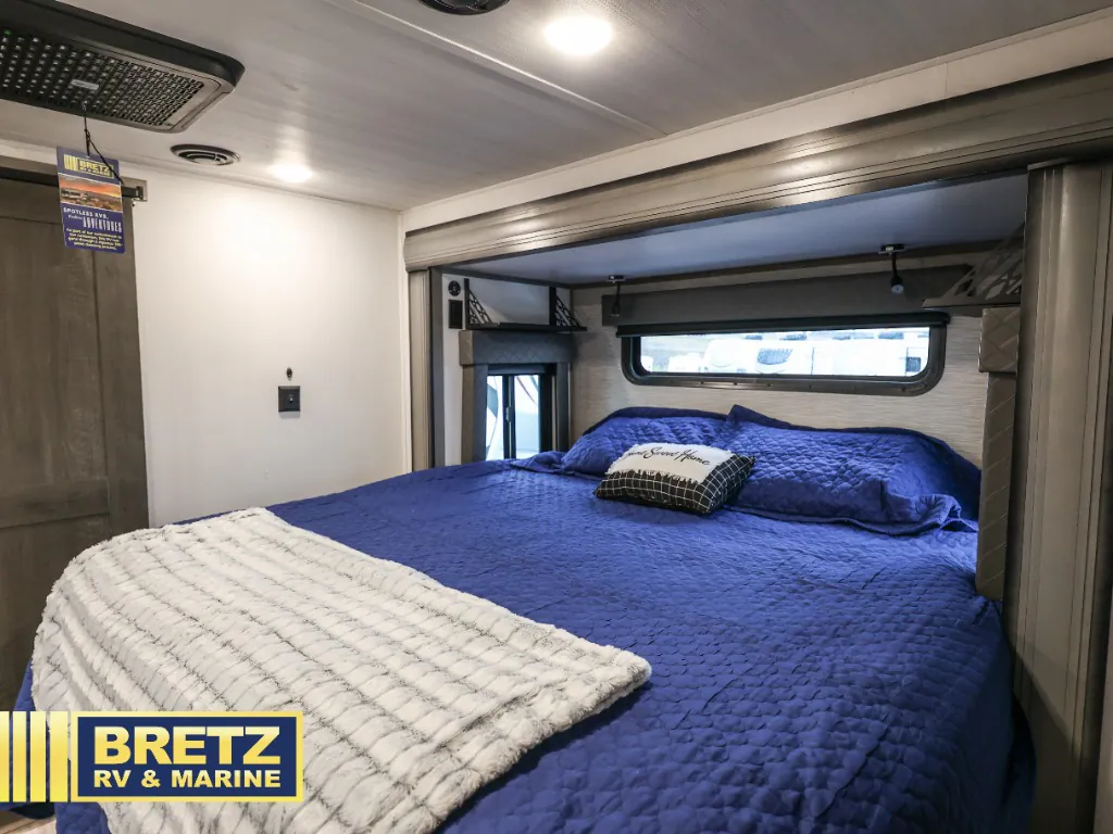2023 Keystone Montana 3901RK, Photos photo 23