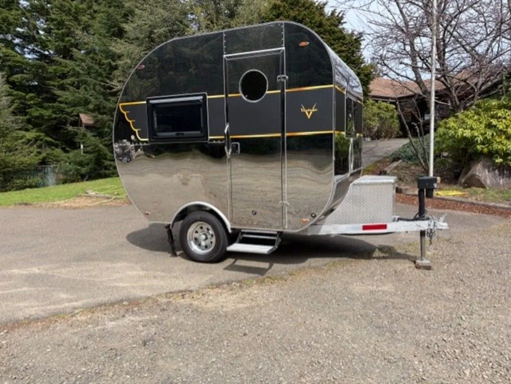 2024 VINTEGE SKYE TRAILER ~ONLY 4 MADE UTILITY MATE 14' BLACK SATIN - Main photo