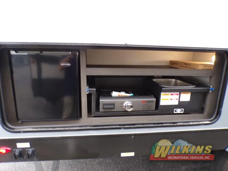 2027 Venture RV Stratus 211VBH - Photo 4