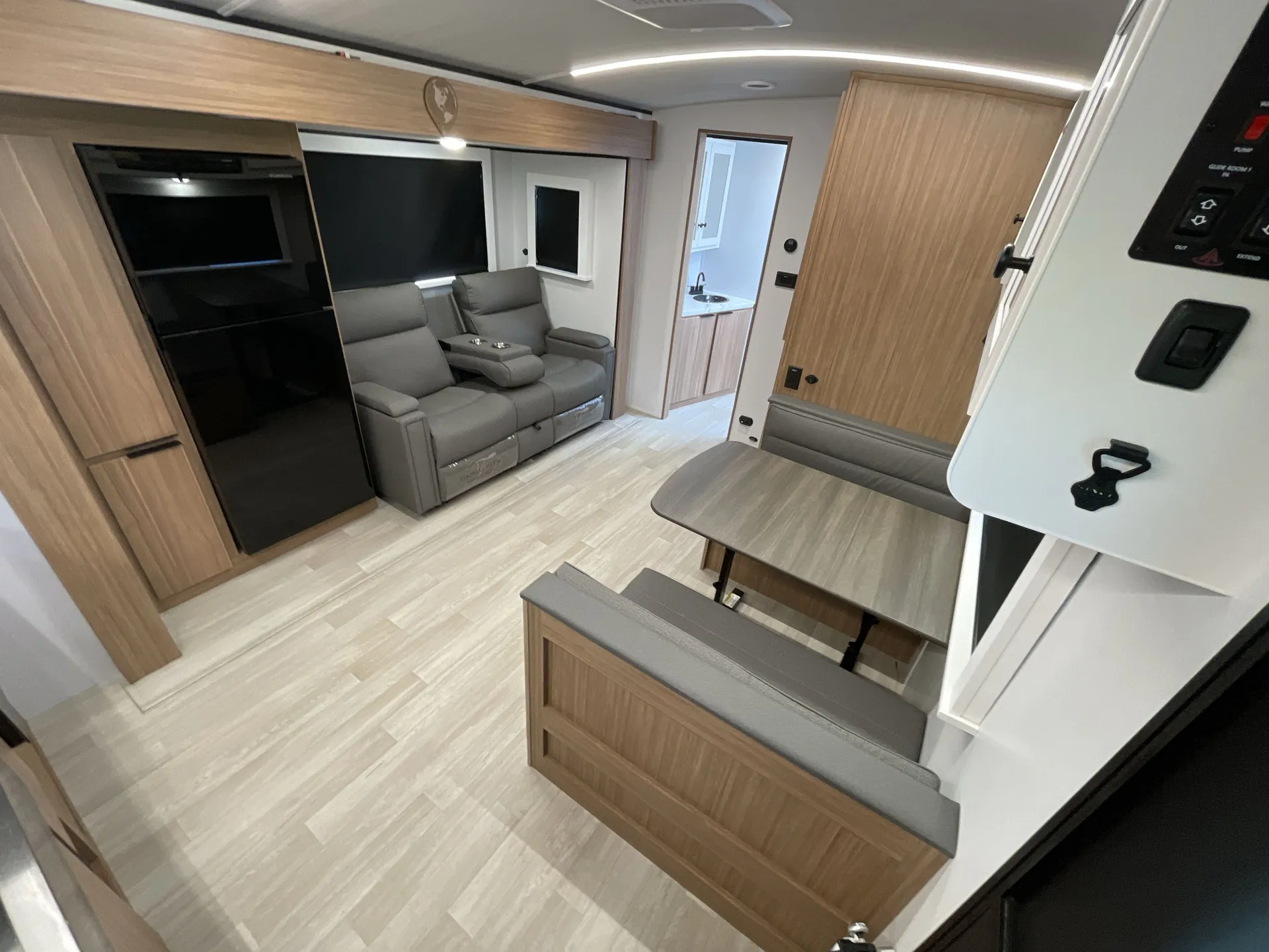 2026 Keystone Passport SL Series 2450RK — living area main
