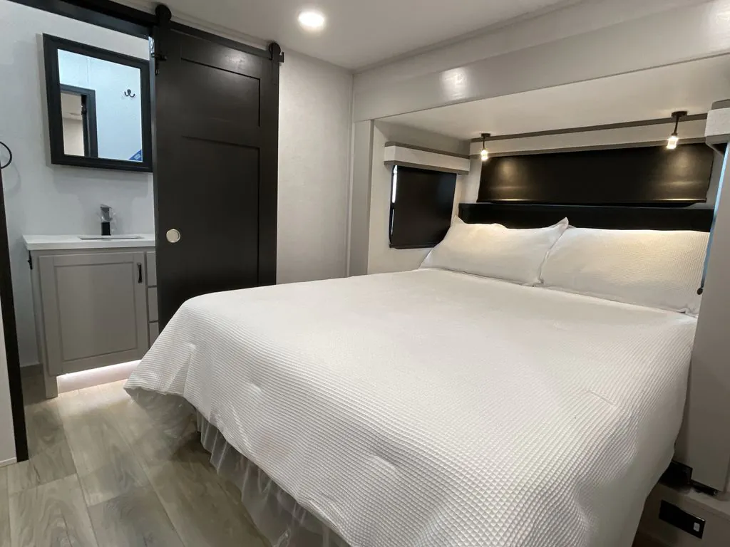 2026 Jayco North Point 395DSDB, Photos photo 24